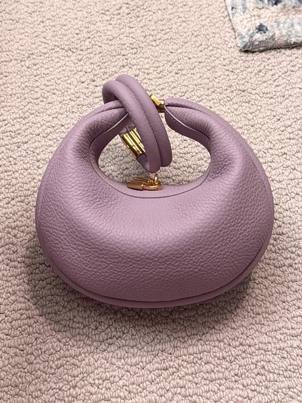 Songmont Small Luna 4-in-1 bag in Lavender — LIKE NEW and DISCONTINUED